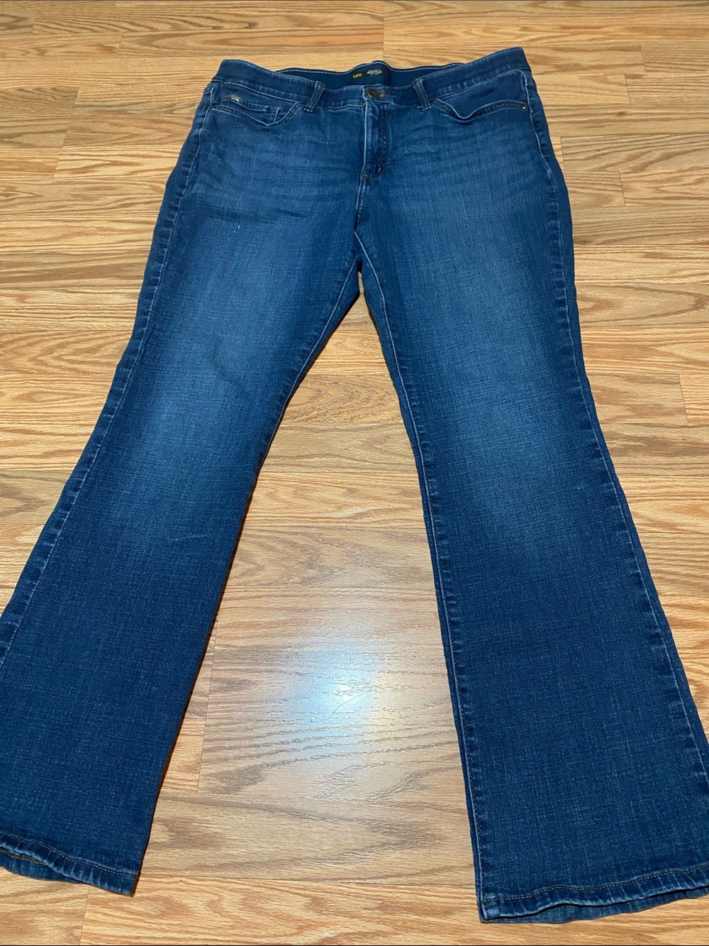 Lee Women's Mid Rise Bootcut Dark Blue Jeans-16 Denim Casual